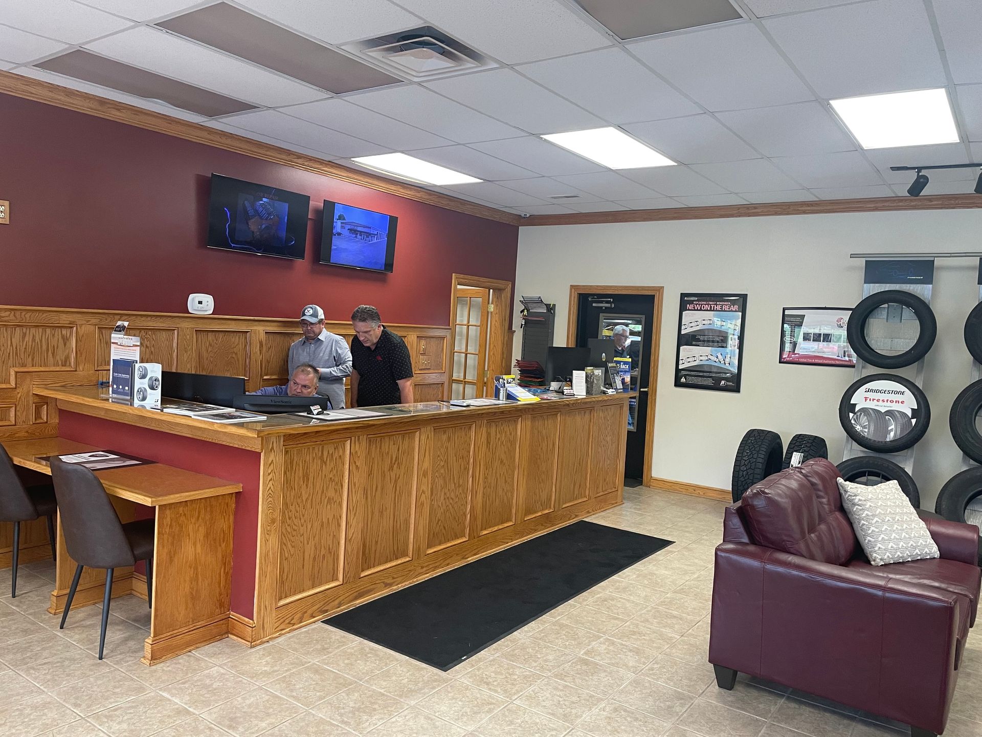 Lobby | GT Tire & Automotive