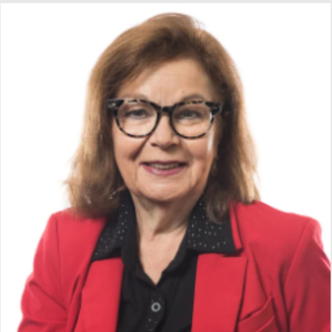 Psicóloga, Pesquisadora nível 1-B do CNPq e Professora Titular na Escola de Ciências da Saúde e da Vida, no Curso de Psicologia da Pontifícia Universidade Católica do Rio Grande do Sul - PUCRS e Professora do Programa de Pós-Graduação em Psicologia - PPGPsicologia/PUCRS. É coordenadora do Grupo de Avaliação e Atendimento em Psicoterapia Cognitiva e Comportamental (GAAPCC) e coordenadora do Laboratório de Intervenções Cognitivas (LABICO). Doutora em Psiquiatria e Psicologia Médica pela UNIFESP (2001), Mestre em Psicologia Clínica pela PUCRS (1985). Realizou Pós-Doutorado nos Estados Unidos, na University of Maryland Baltimore County - UMBC, sob a supervisão do Prof. Carlo DiClemente, Department of Psychology - University of Maryland Baltimore County - UMBC (2008). É coordenadora do Grupo de Trabalho: Processos, Saúde e Investigação em uma perspectiva cognitivo comportamental na Associação Nacional de Pesquisa e Pós-Graduação em Psicologia - ANPEPP, desde 2016. É membro do Comitê de Ética em Pesquisa/PUCRS, desde 2002. É sócia-fundadora da Federação Brasileira de Terapias Cognitivas - FBTC. É Membro da Diretiva da Associação Latino-Americana de Psicoterapias Cognitivas e Comportamental - ALAPCCO (Gestão 2019-2022).Tem experiência na área de Psicologia Clínica, com ênfase em Avaliação e Intervenção Terapêutica, Psicometria (desenvolvimento, adaptação e normatização de instrumentos), Dependência Química, Obesidade, Síndrome Metabólica, Imagem Corporal, Comportamento Alimentar (Compulsão Alimentar, Adição Alimentar), Entrevista Motivacional, Terapia Cognitiva Comportamental (TCC), Terapia de Aceitação e Compromisso (ACT),Terapia Comportamental Dialética (DBT), Terapia de Esquemas (TE), Terapia Focada na Compaixão (TFC), Intervenções Baseadas em Mindfulness e Habilidades Sociais.