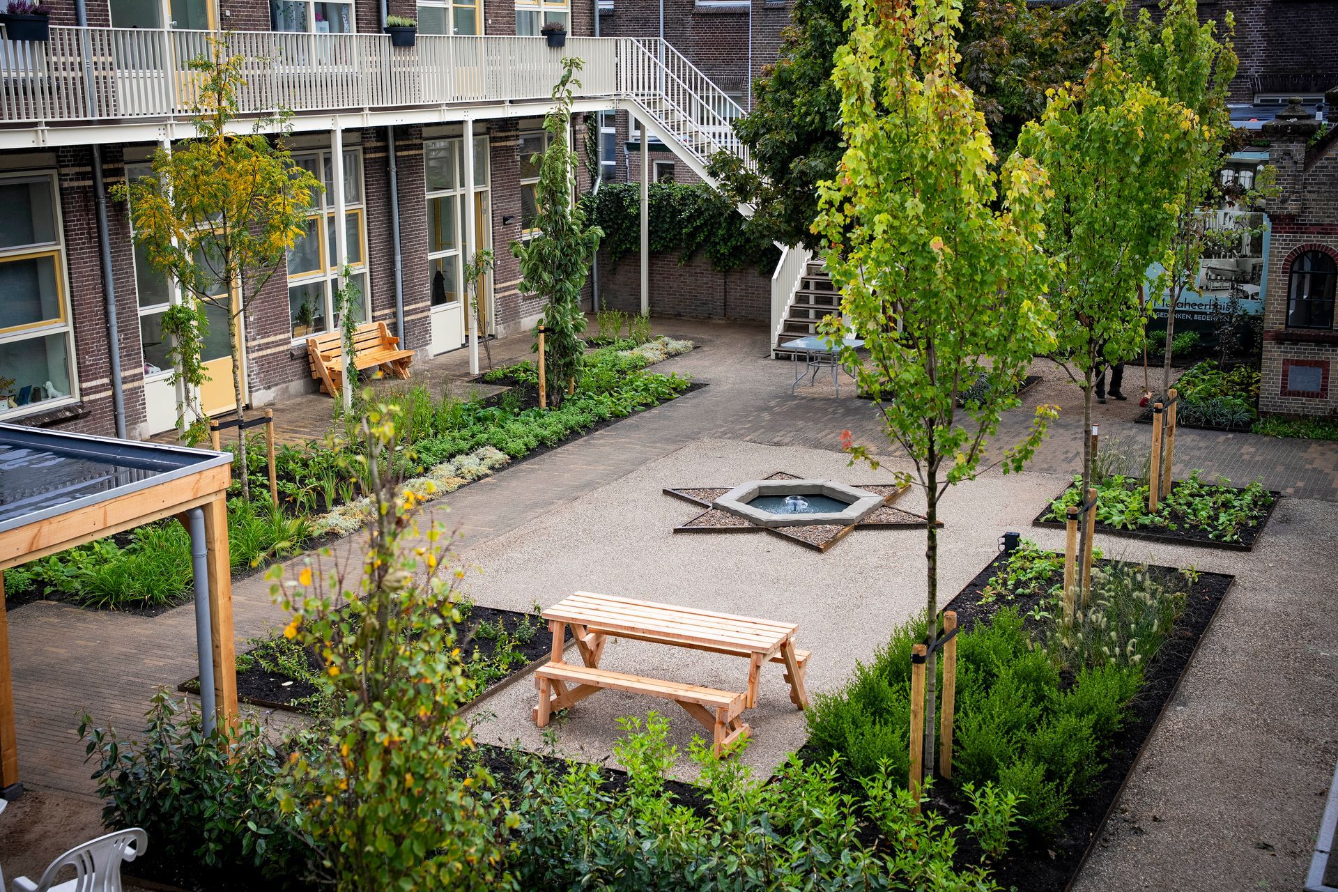 Teixeira de Mattoshof, Gouda