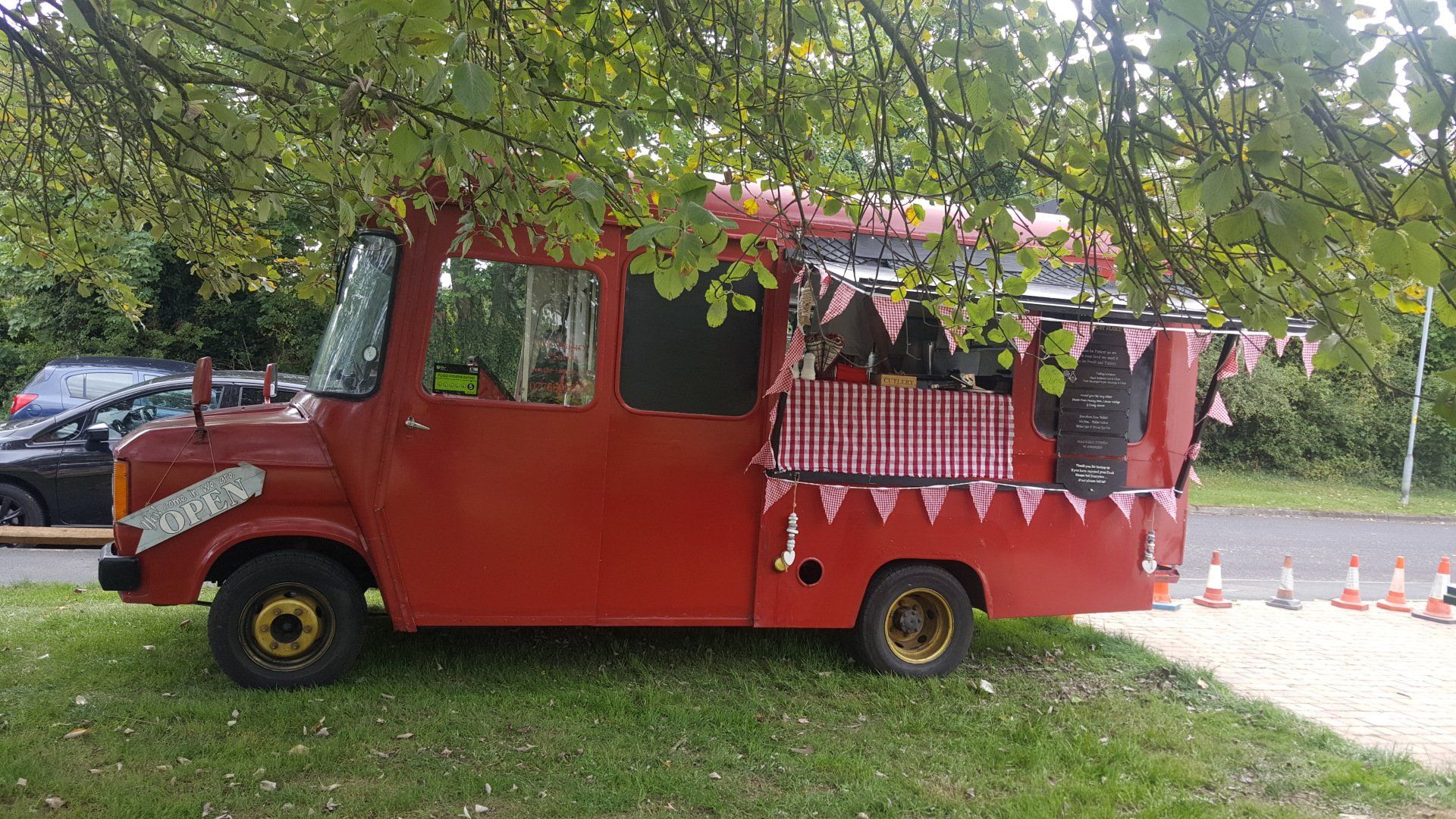 gallery - the hungry plaice