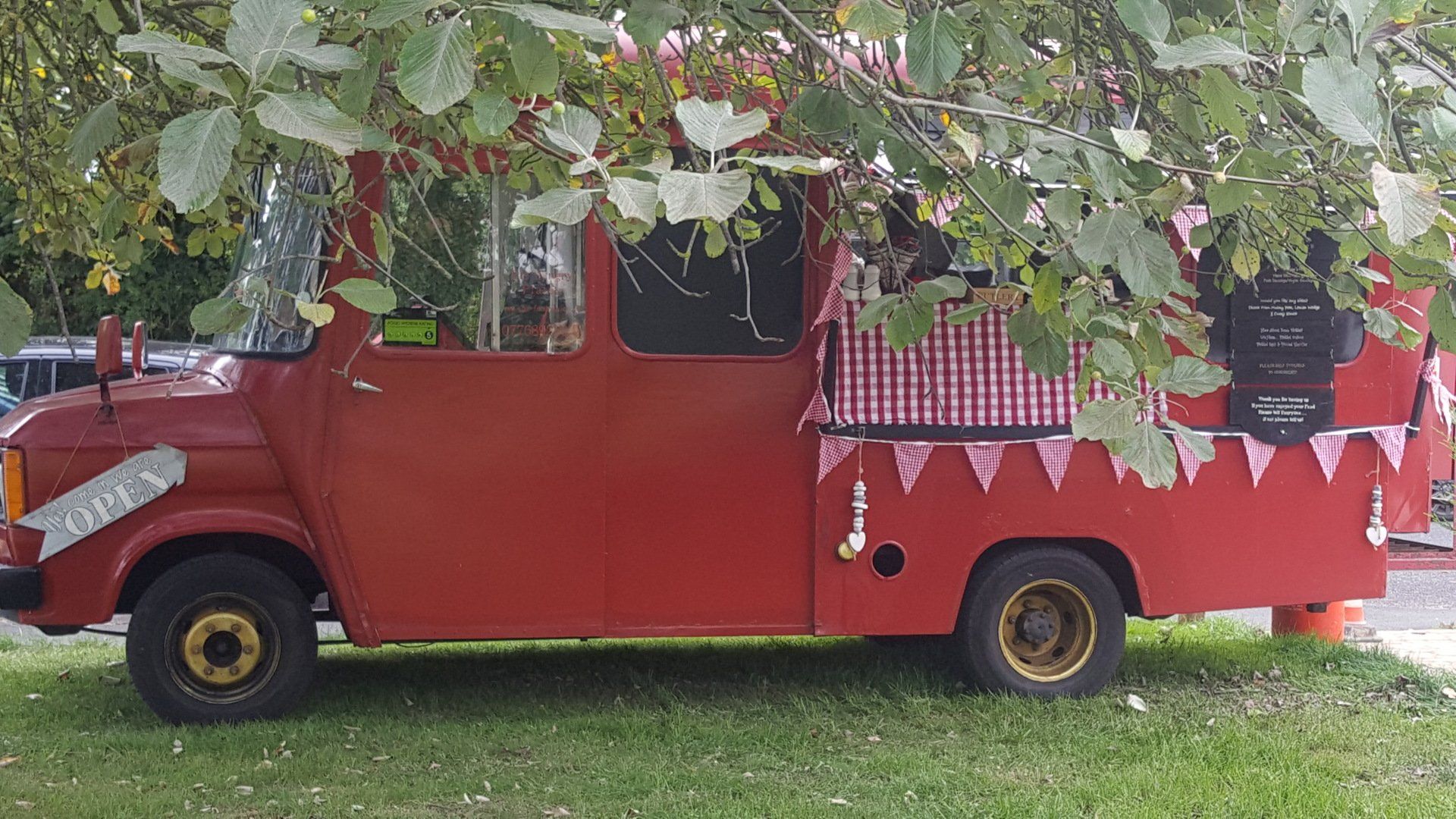 gallery - the hungry plaice