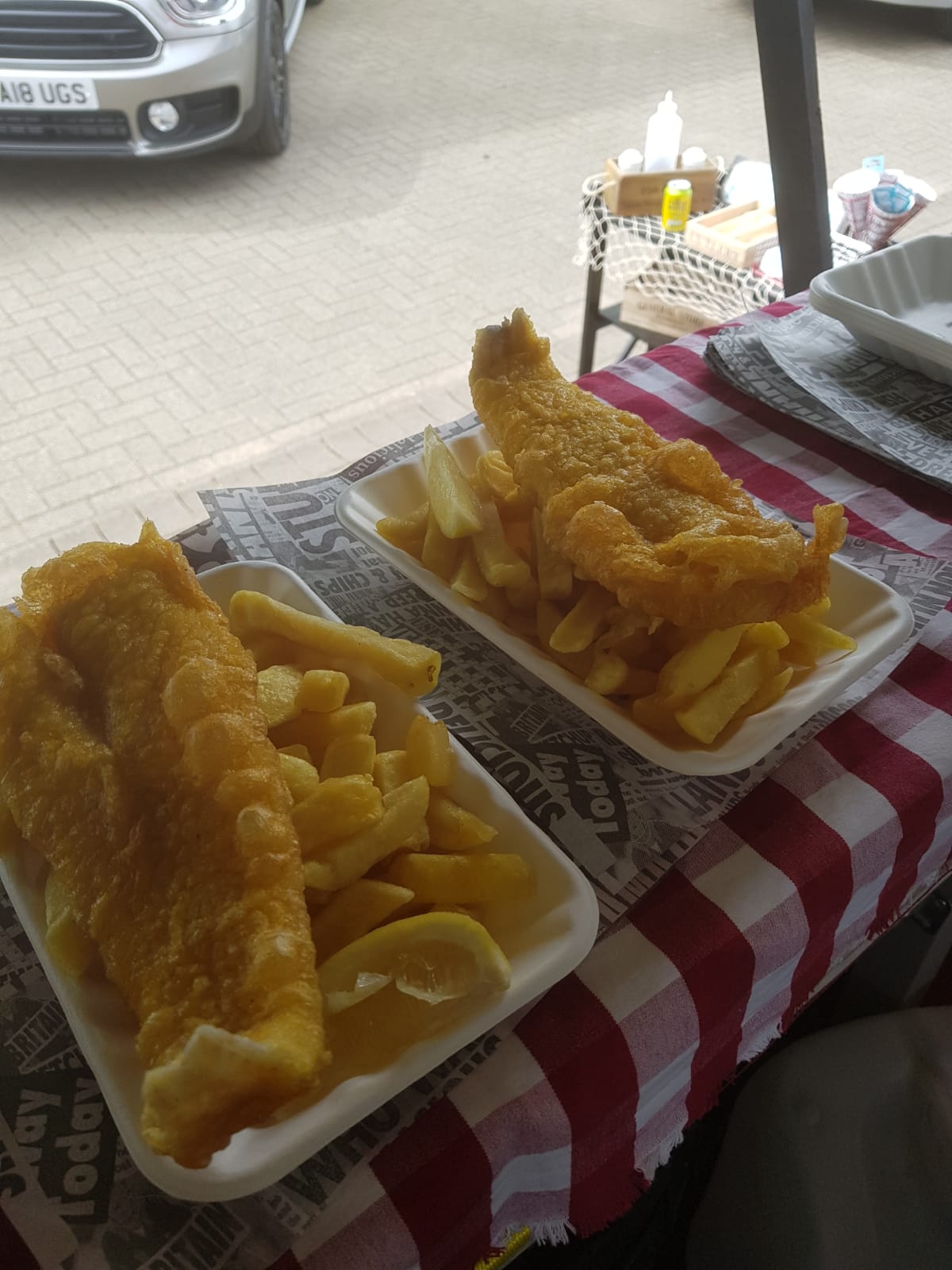 gallery - the hungry plaice