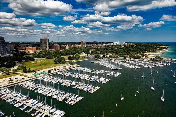 An image of the port in Milwaukee, WI with many boats