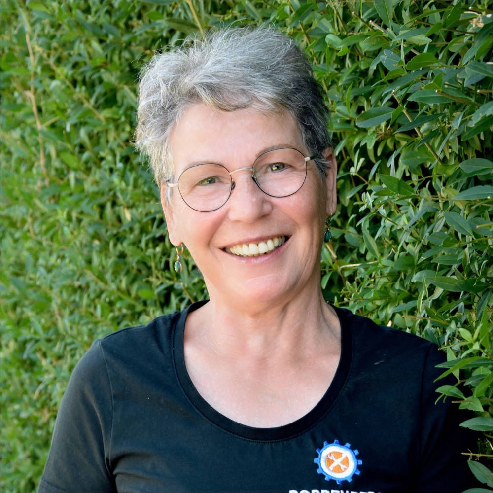 Monika Poppenberg - Raumpflegerin bei Poppenberg Werkzeuge und Gartentechnik