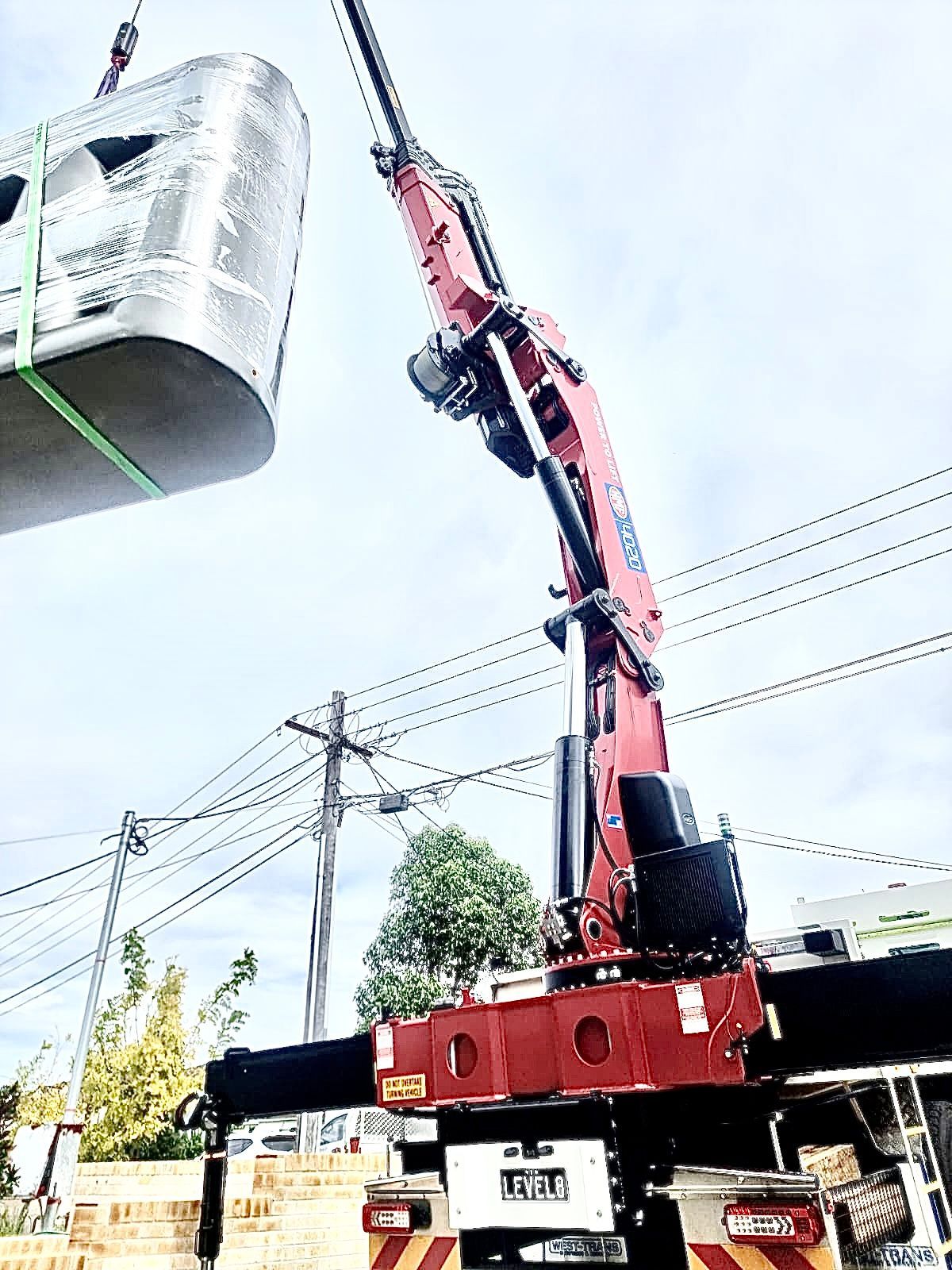 Water Storage — Sydney, NSW — Level8 Cranes