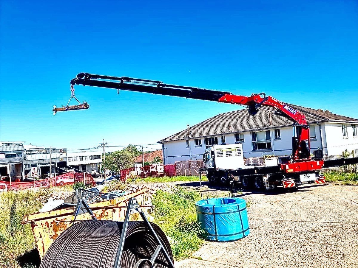 Putting Down the Rust Steels — Sydney, NSW — Level8 Cranes