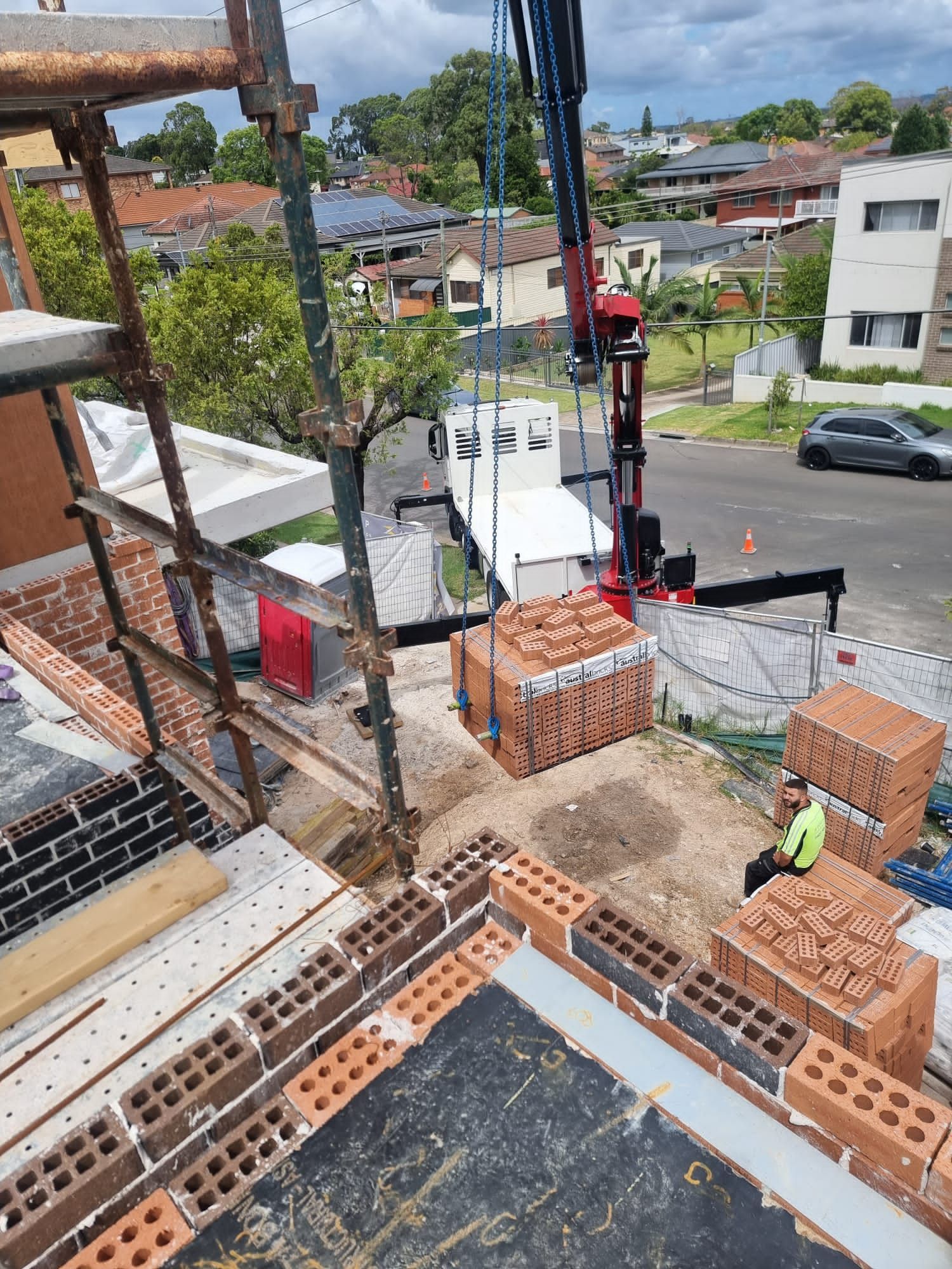 Lifting Bricks — Sydney, NSW — Level8 Cranes