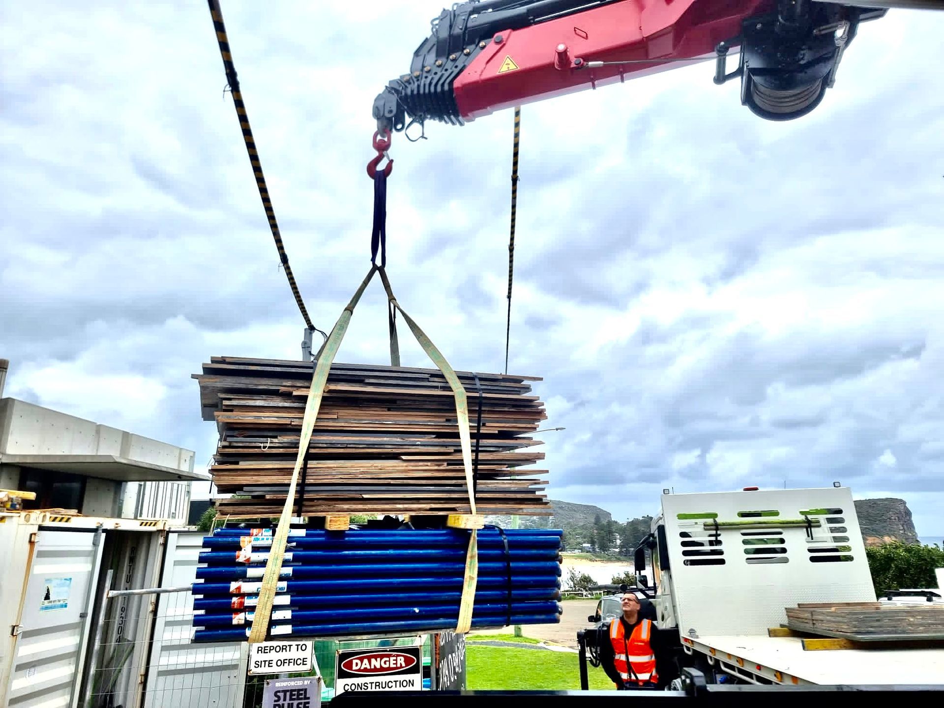 Slowly Bringing Down the Wood and Metal — Sydney, NSW — Level8 Cranes