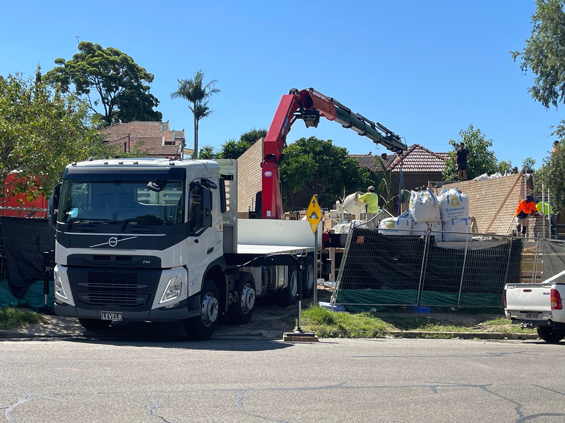 Earlwood White Sand Bags — Sydney, NSW — Level8 Cranes