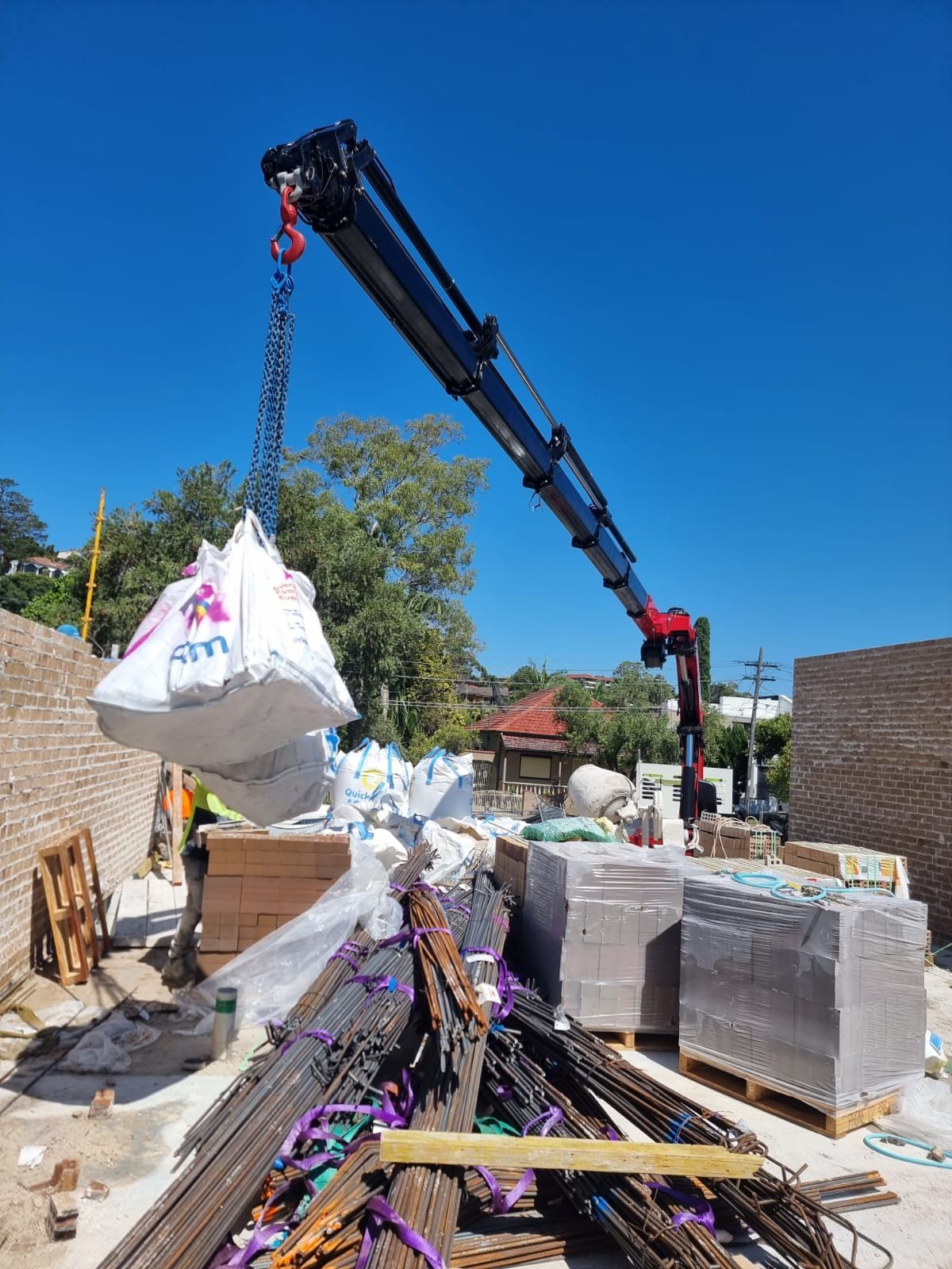 Earlwood Lifting Cement — Sydney, NSW — Level8 Cranes