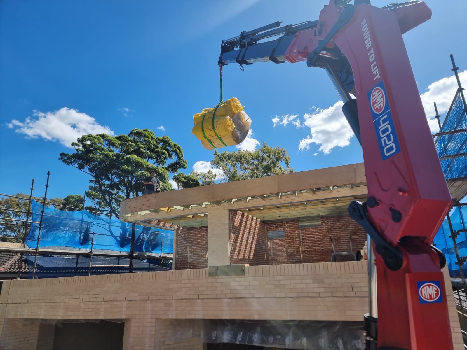 Lifting Materials for the Deck — Sydney, NSW — Level8 Cranes