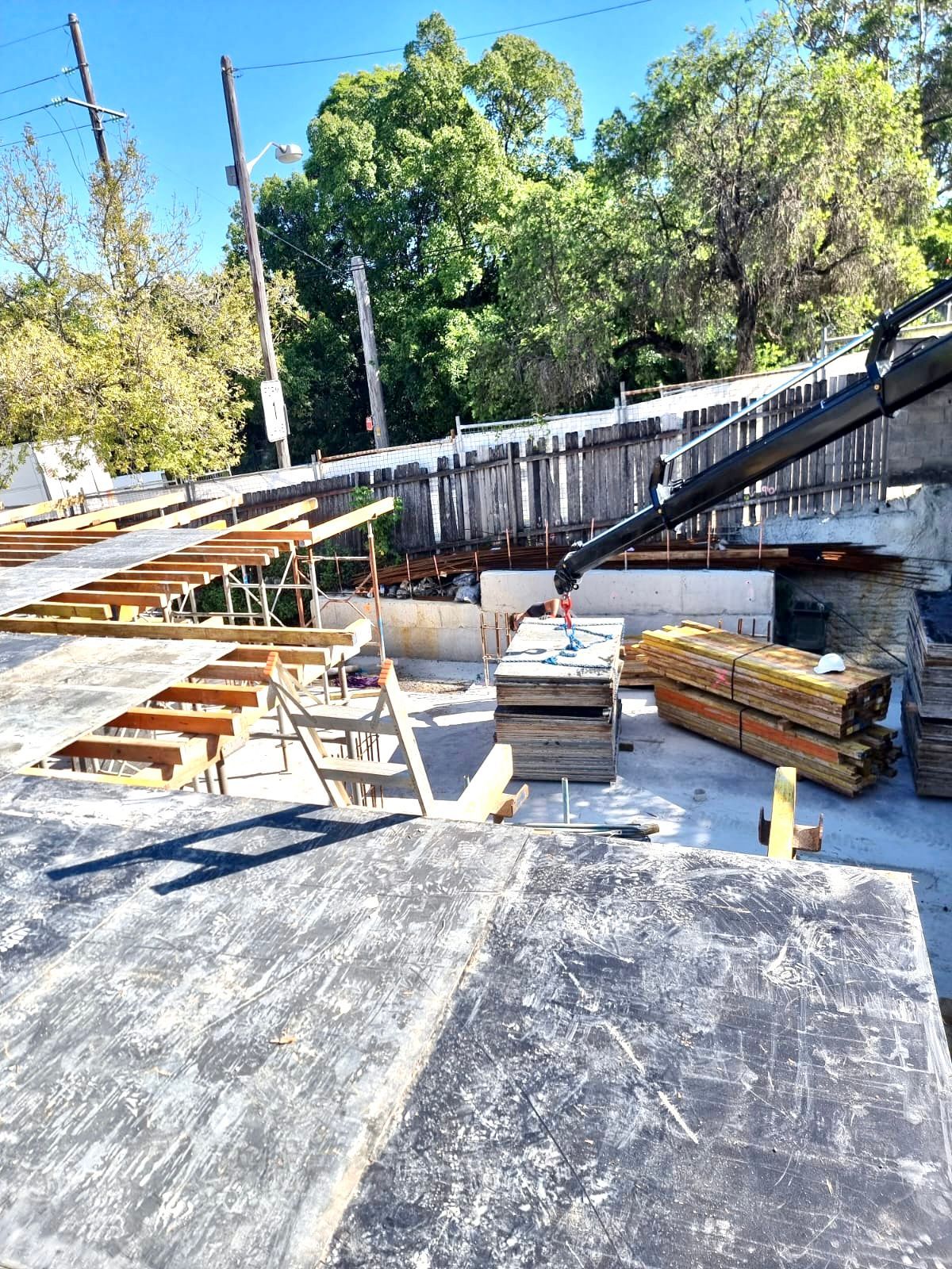 Black Boards — Sydney, NSW — Level8 Cranes