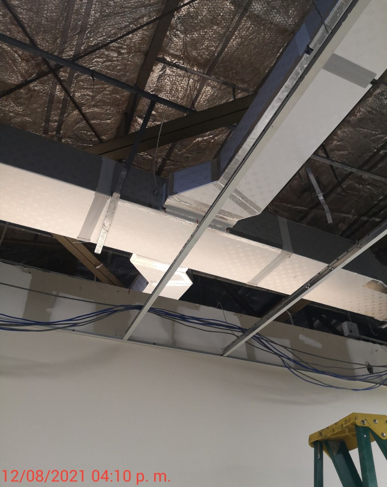 Una fotografía de un techo tomada el 6/12/2021