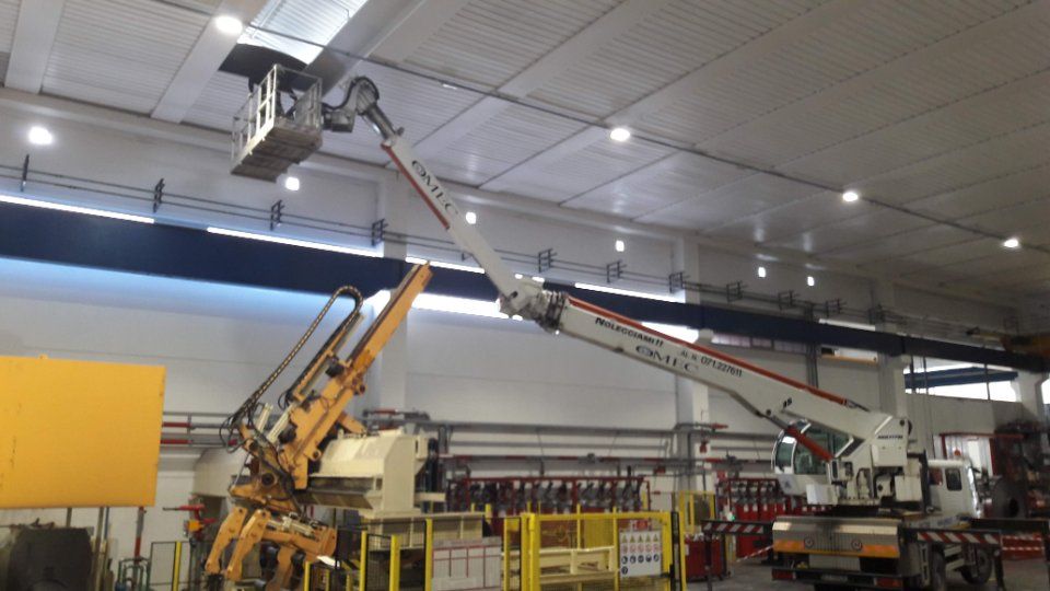 lavori in quota con mezzi specifici