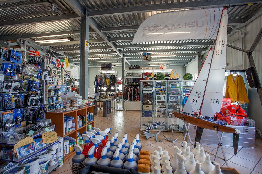 negozio nautico