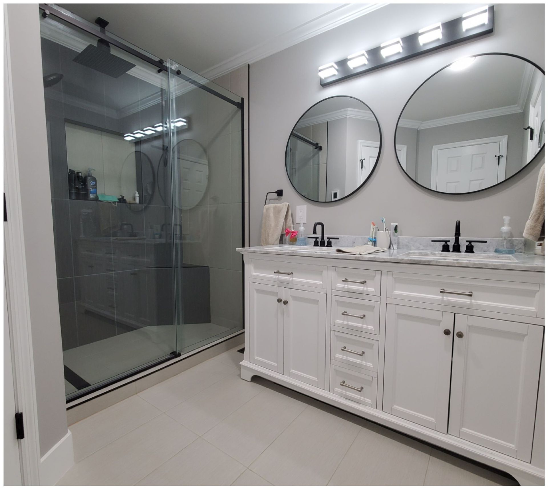Discover the top spa-like bathroom trends for your Huntsville home