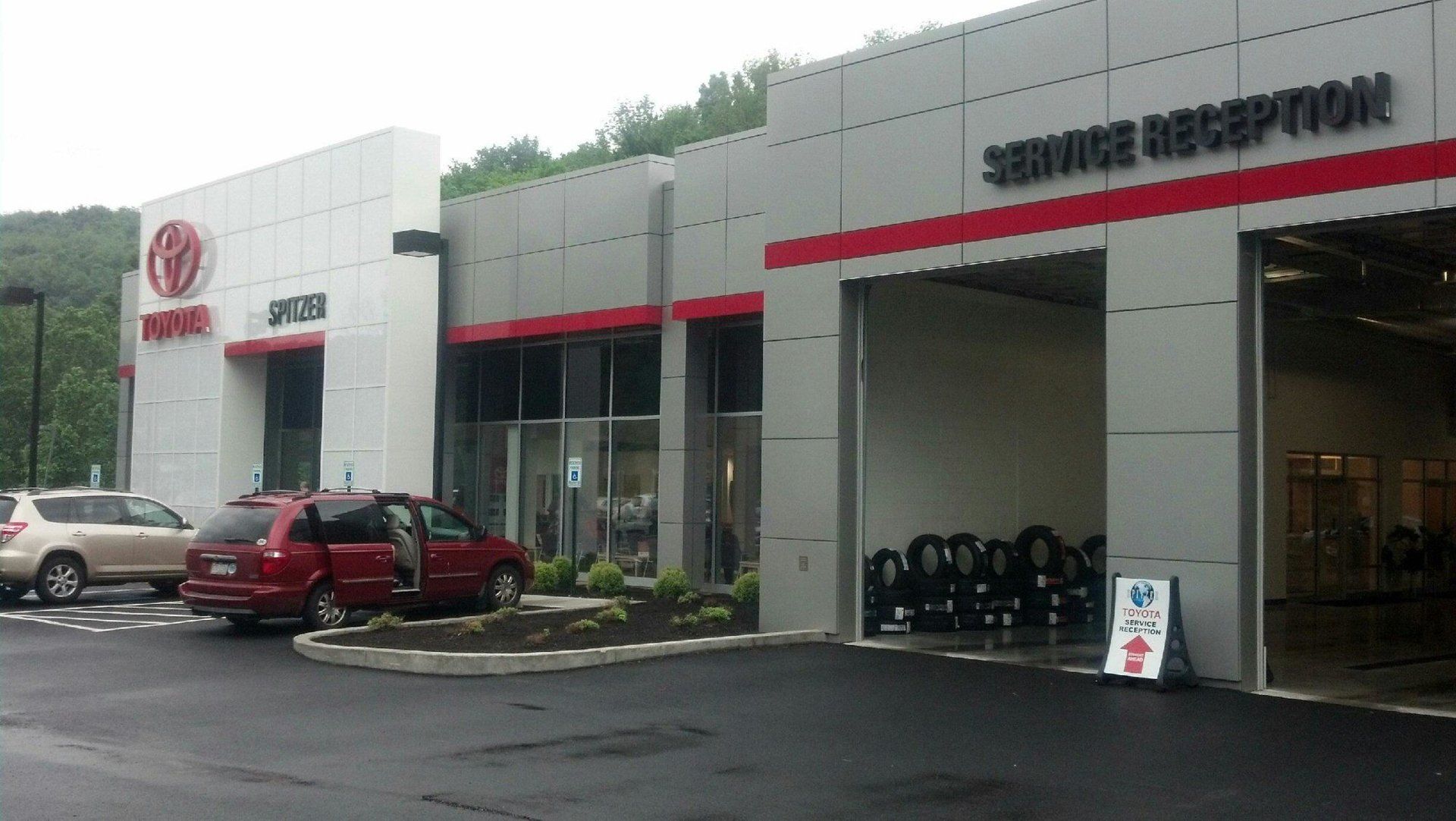 P2 contracting gallery