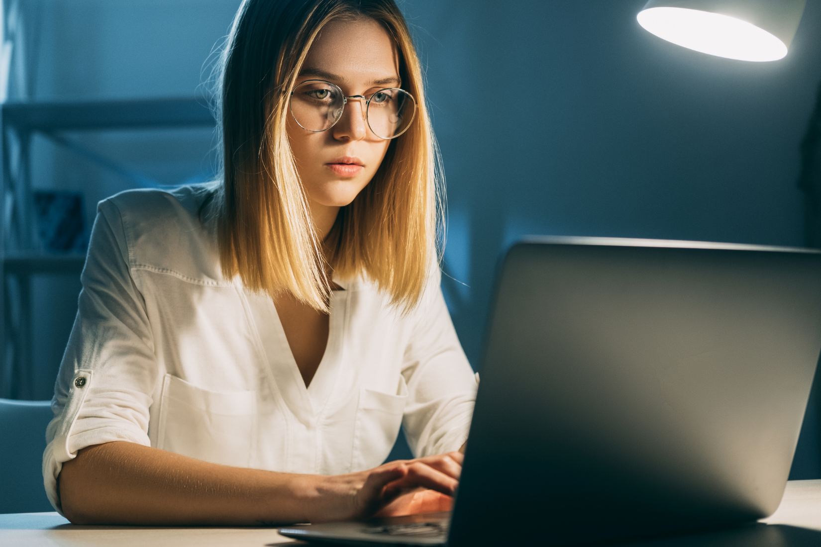 Virtual Assistant working on their laptop with their client.