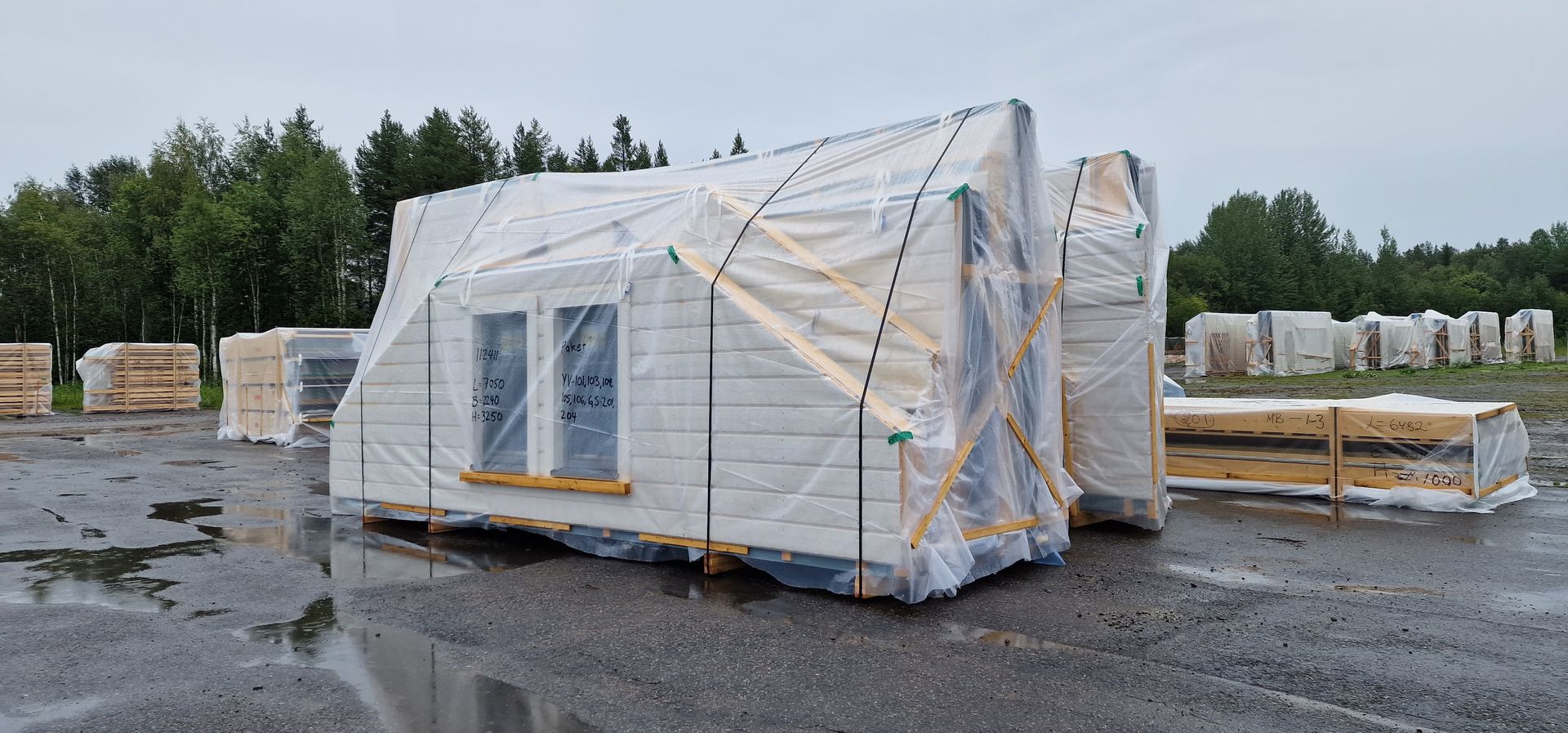 Heimsókn í Jörnträhus í Svíþjóð