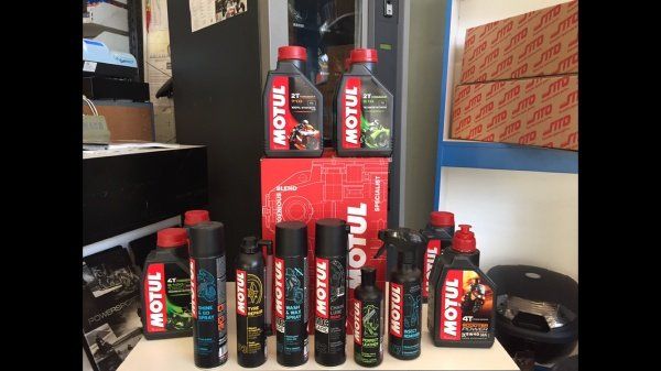 lubrificanti per moto