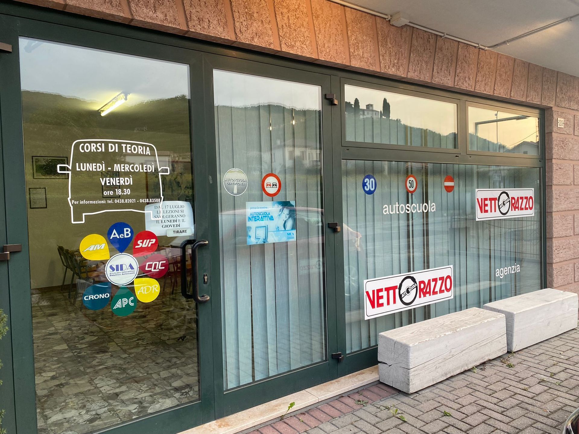 autoscuola vettorazzo gagliano col san martino