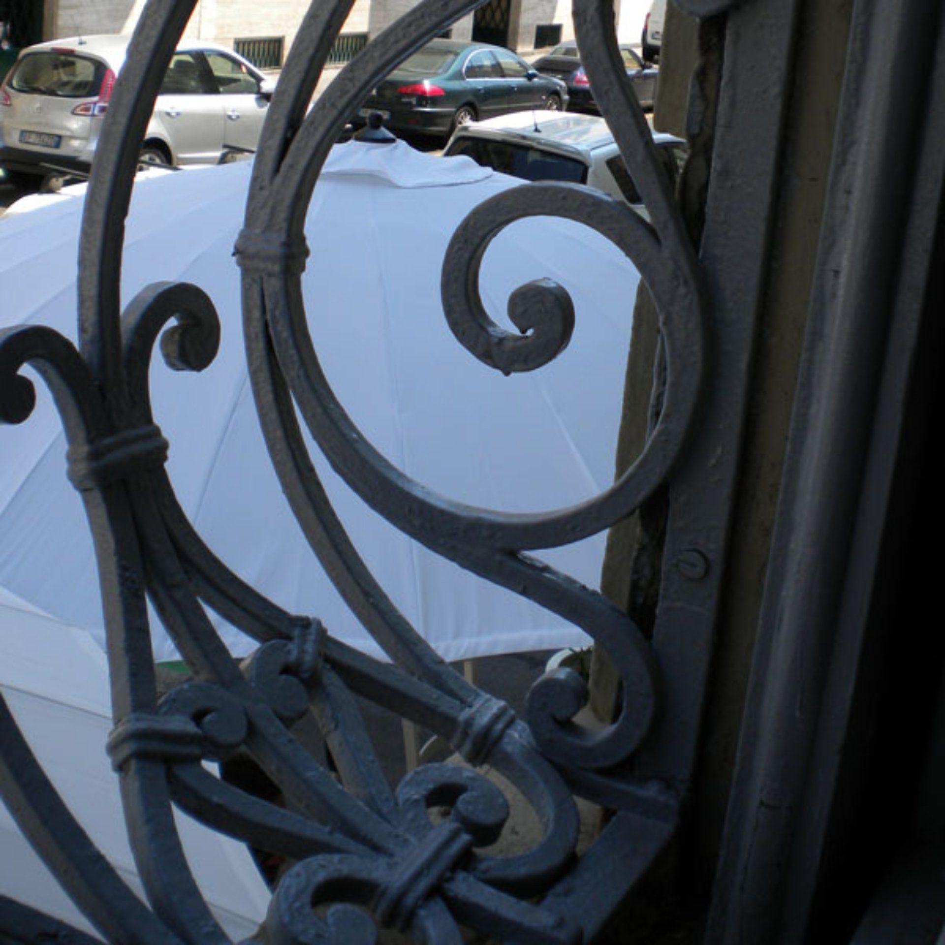 grata realizzata artigianalmente in ferro