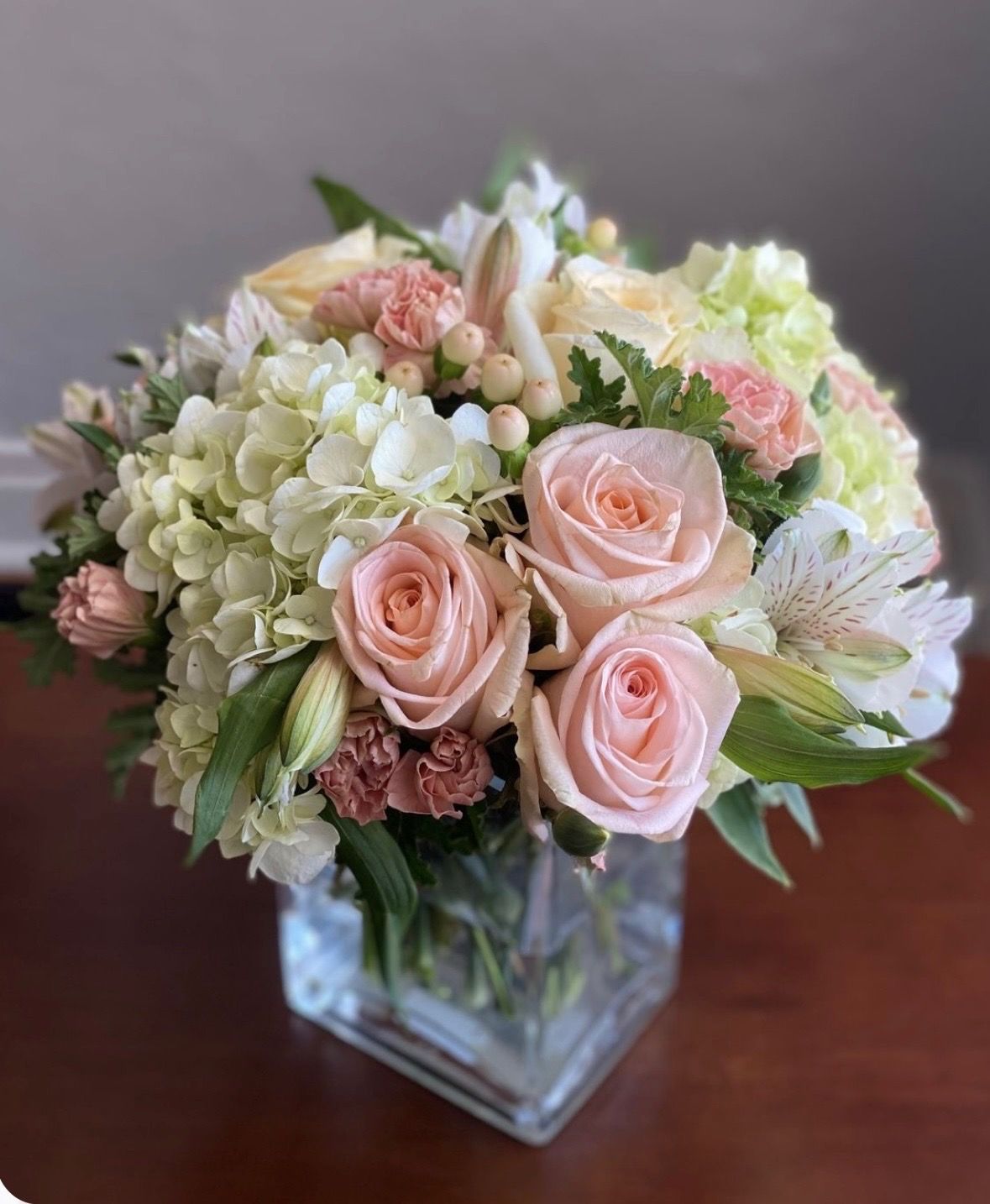 Blush Elegance Cube Arrangement