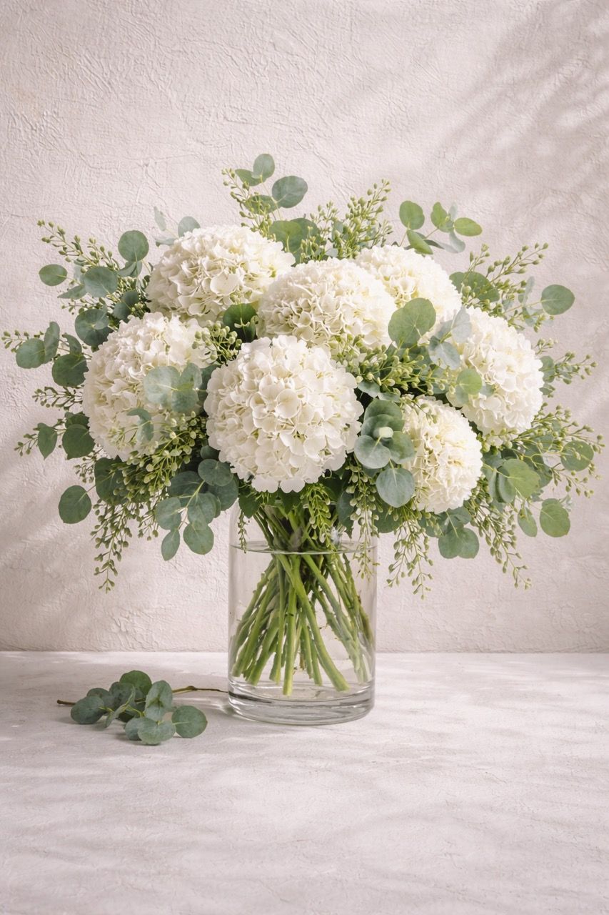 Snowfall Hydrangea Vase