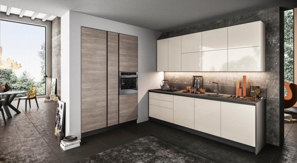 Cucina con forno a parete