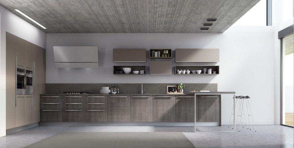 Cucina grande a parete