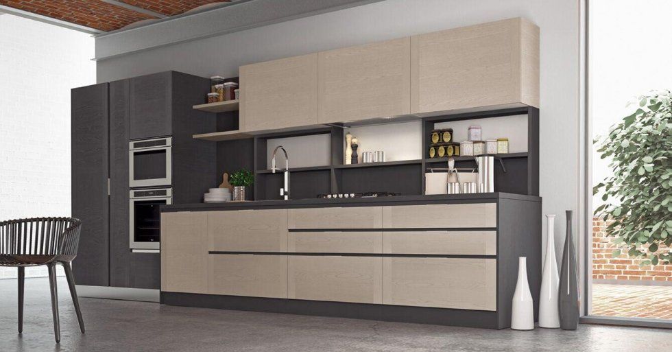 Cucina con mobili chiari