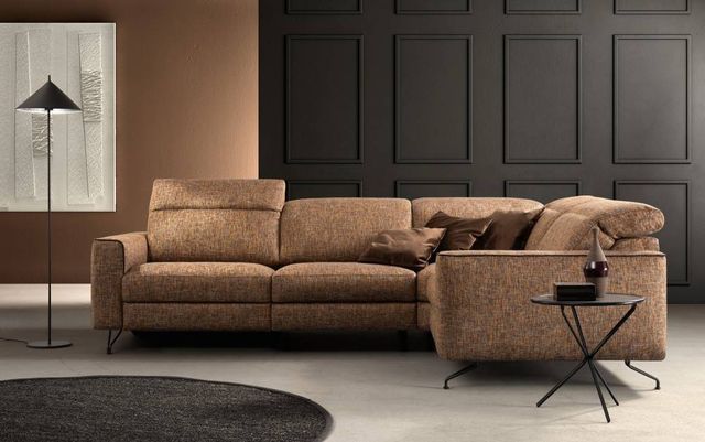 Divano ad angolo in tessuto