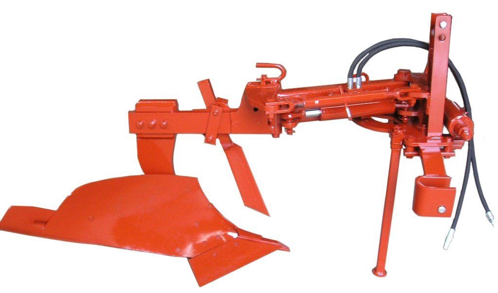 aratro portato a spostamento per trattori