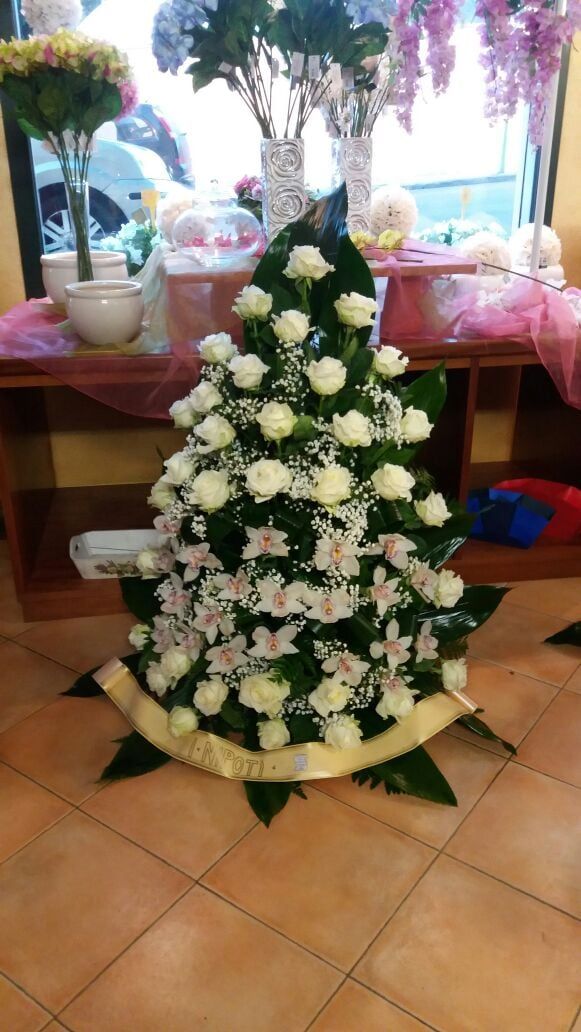 agenzia funebre f.lli palombelli addobbi floreali