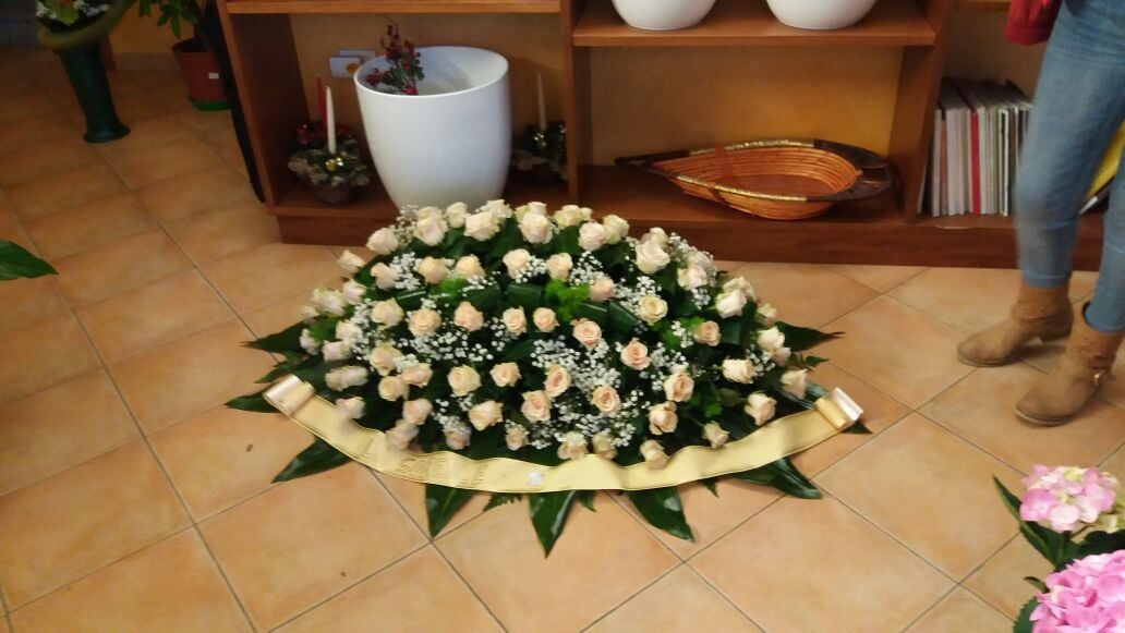 agenzia funebre f.lli palombelli addobbi floreali