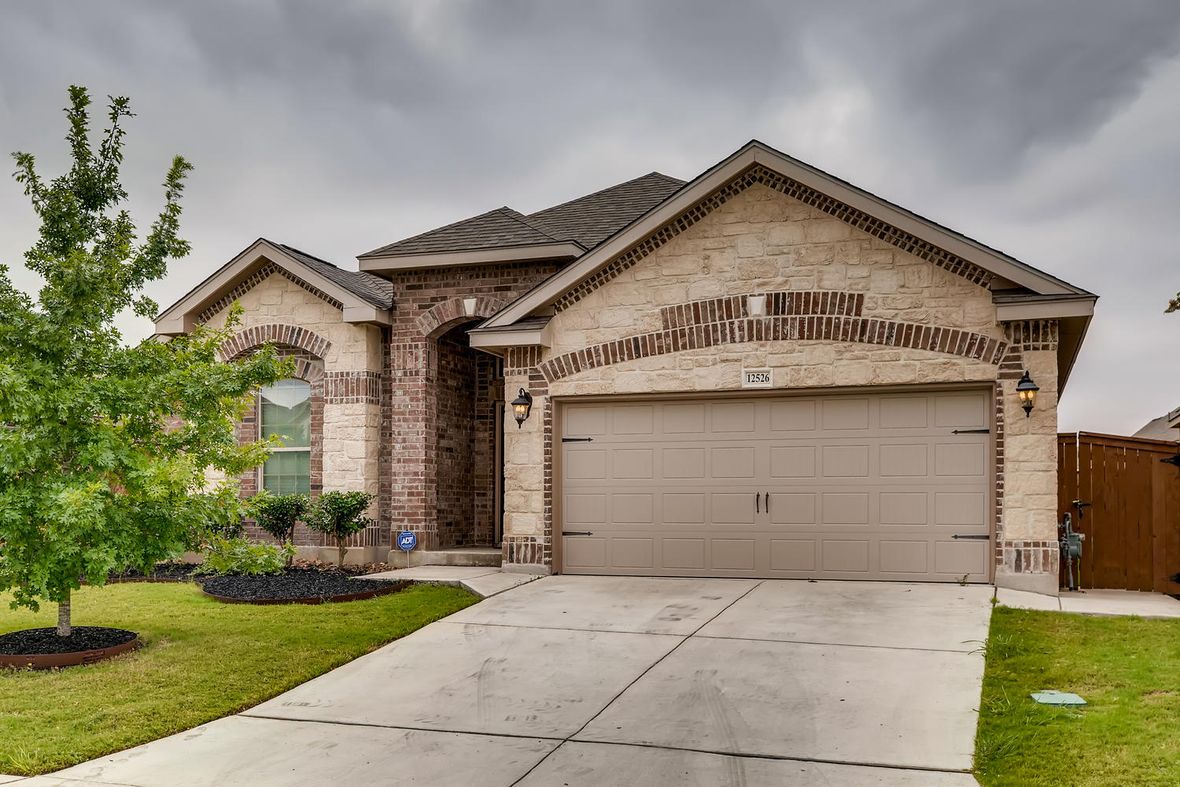 Home Select Property Management Group