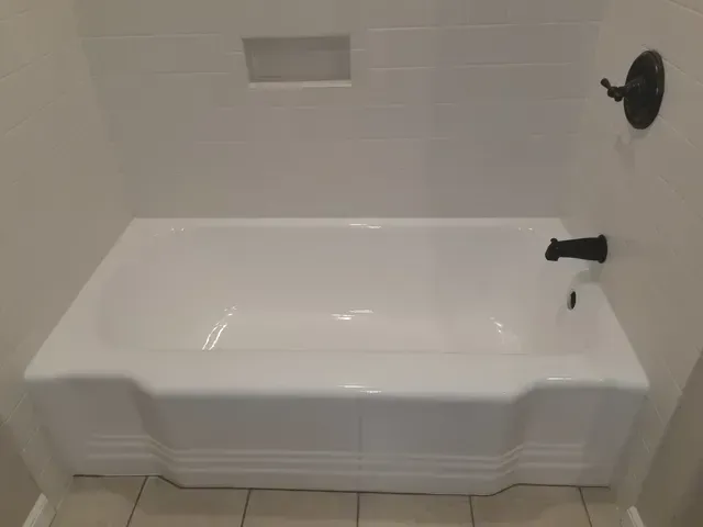 Bathroom White Tubs - Seattle, WA - Premier Resurfacing Services LLC