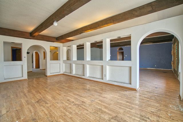 past houspast houses bought for cash Loveland