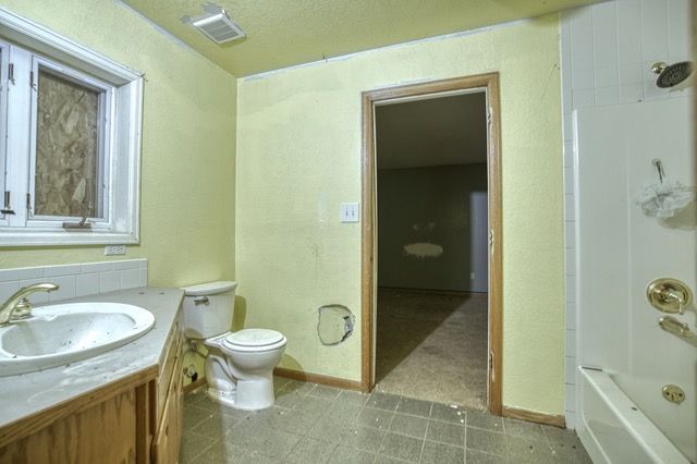 past houses bought for cash Loveland