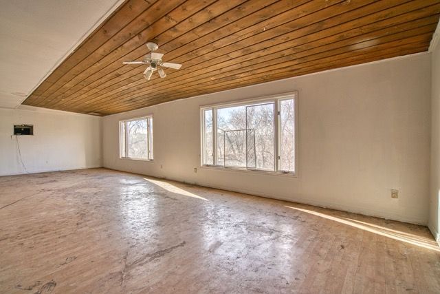 past houses bought for cash Loveland