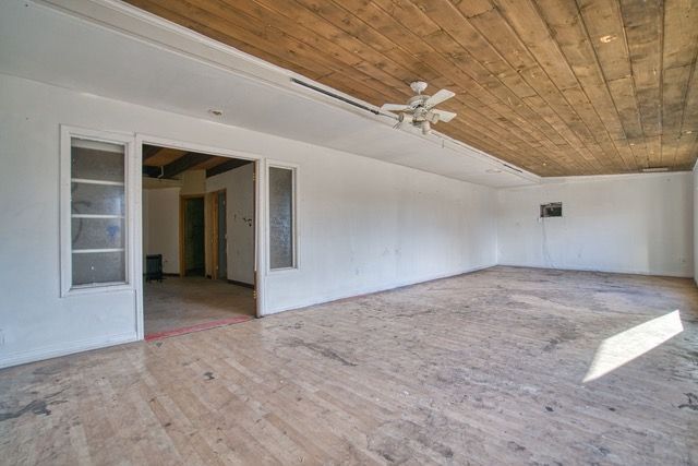 past houses bought for cash Loveland