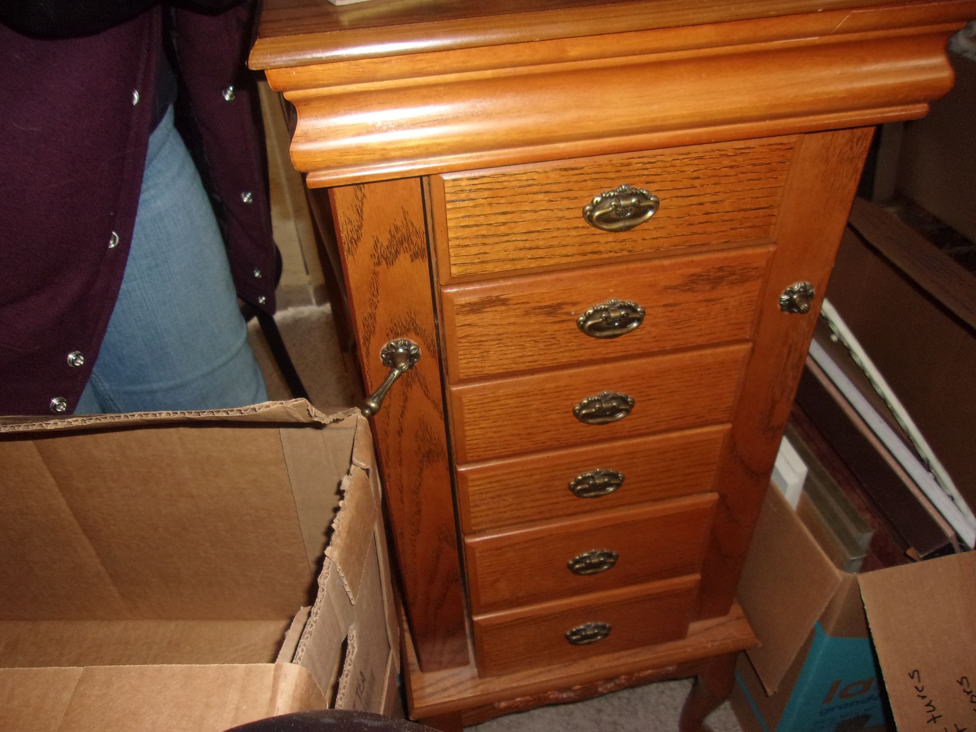 Estate Sale Auctioneer Near Me