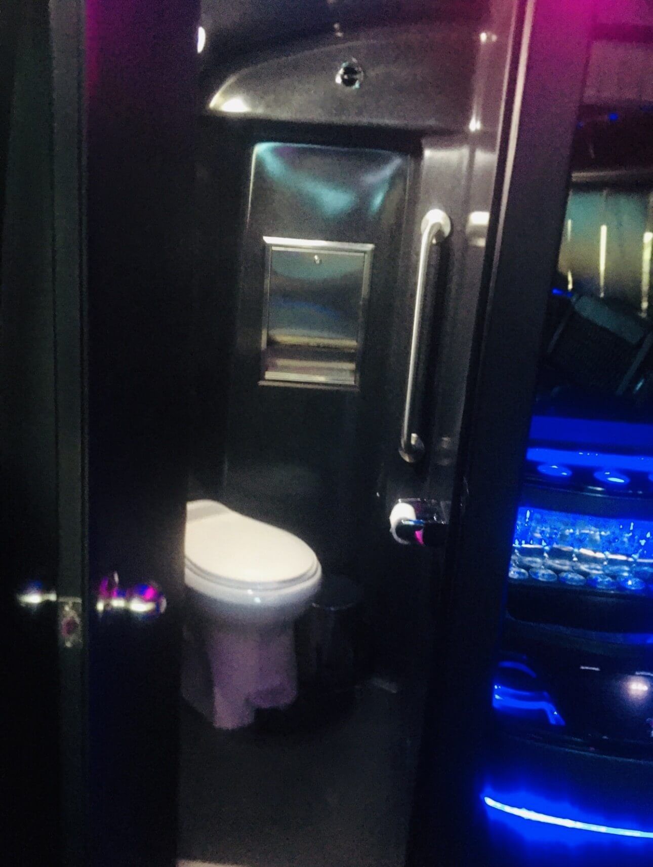 Best Limo Party Bus Service