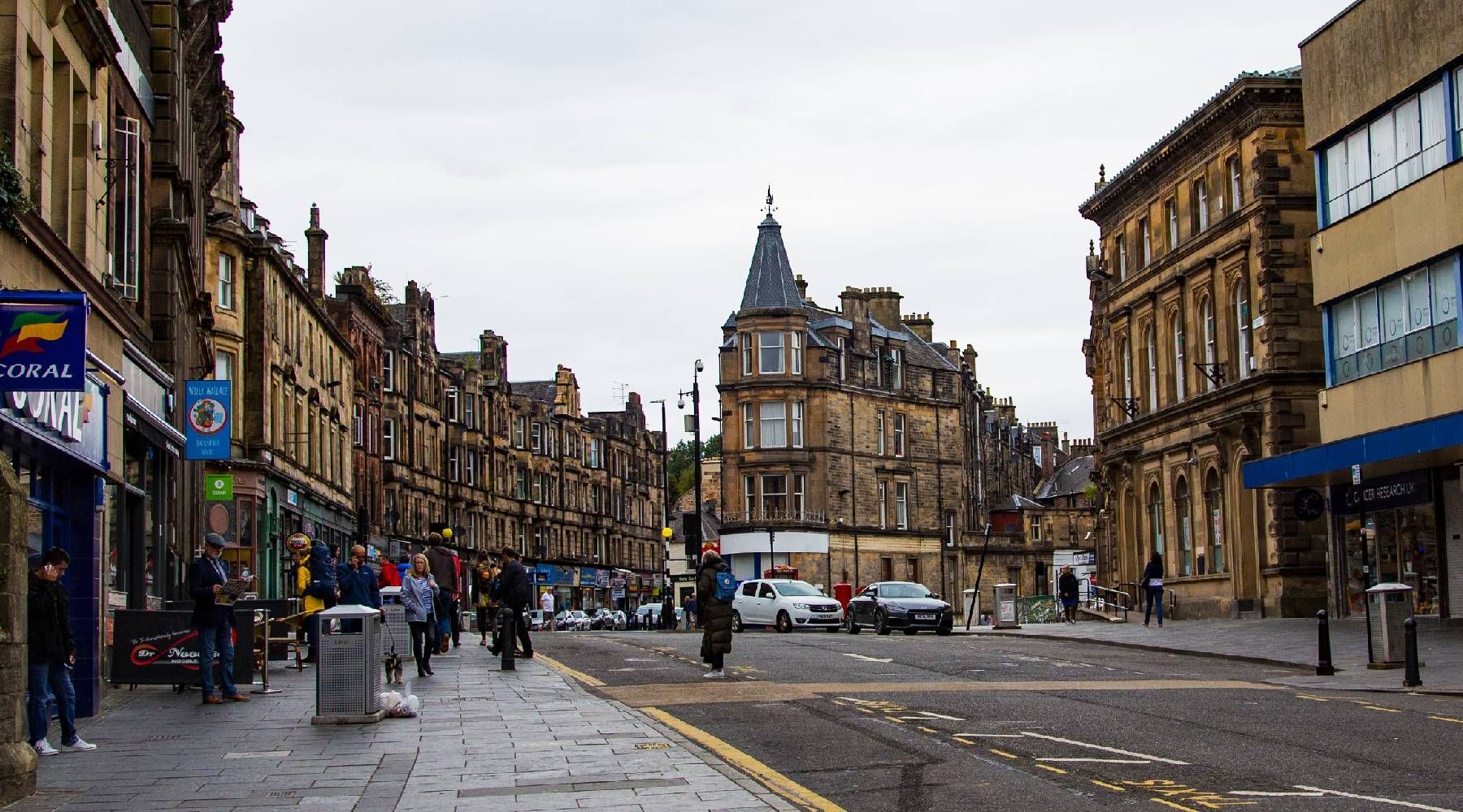 How Businesses Use Business Storage Stirling To Save Space