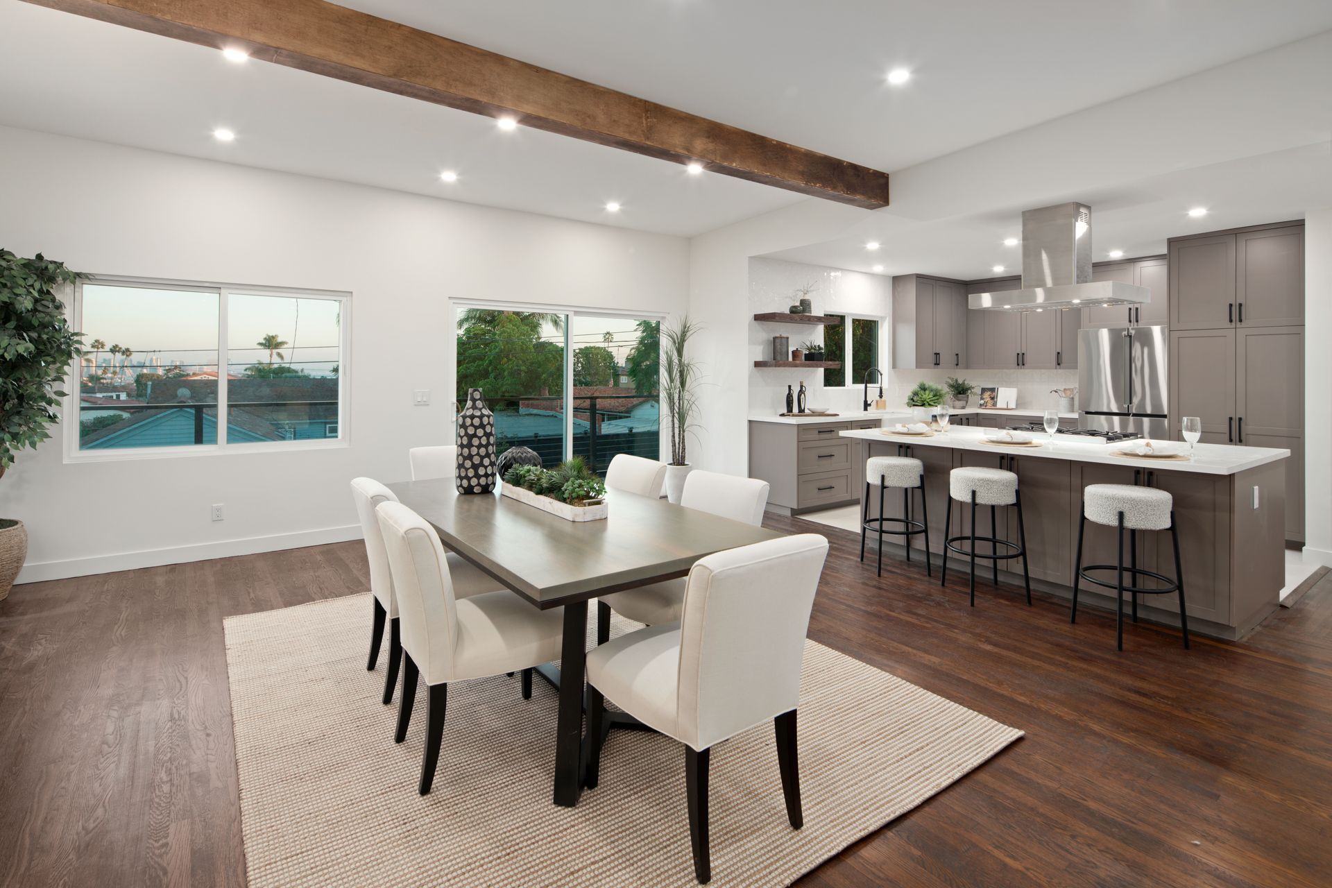 LUXCORP NEWPORT BEACH