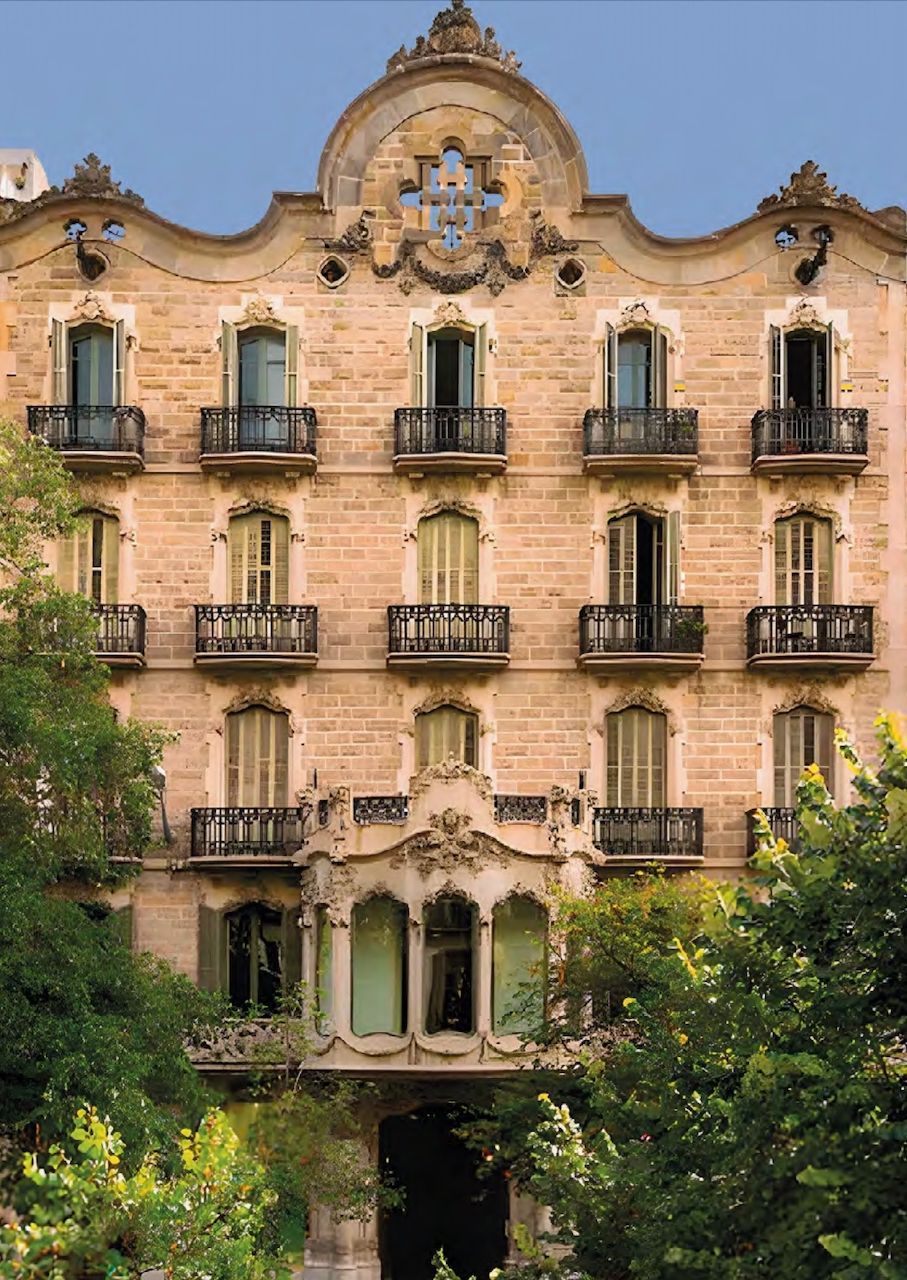 Im Eingangsbereich der Schule, Barcelona, Schulfoto