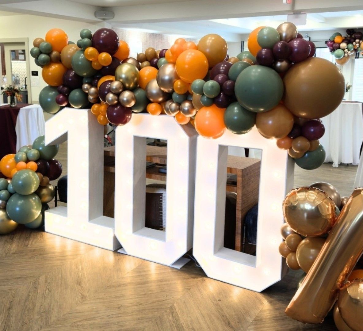 Marquee with organic balloons