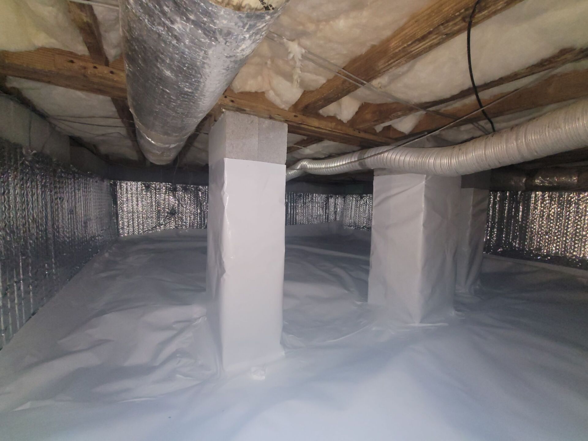 Wall covered with insulation