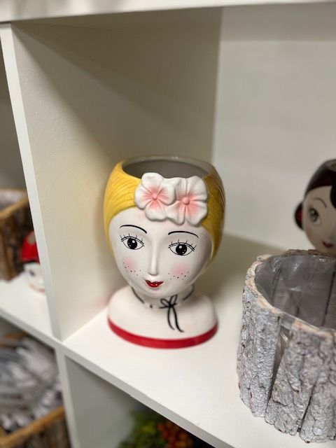 vaso per fiori in porcellana