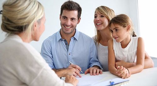 Professional in a consultation session over the estate planning in Lincoln, NE 
